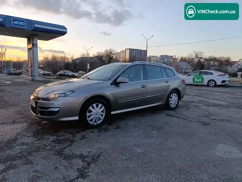 Renault Laguna 2012, фото з оголошення 2 з 15, VIN VF1KT1RG647546927