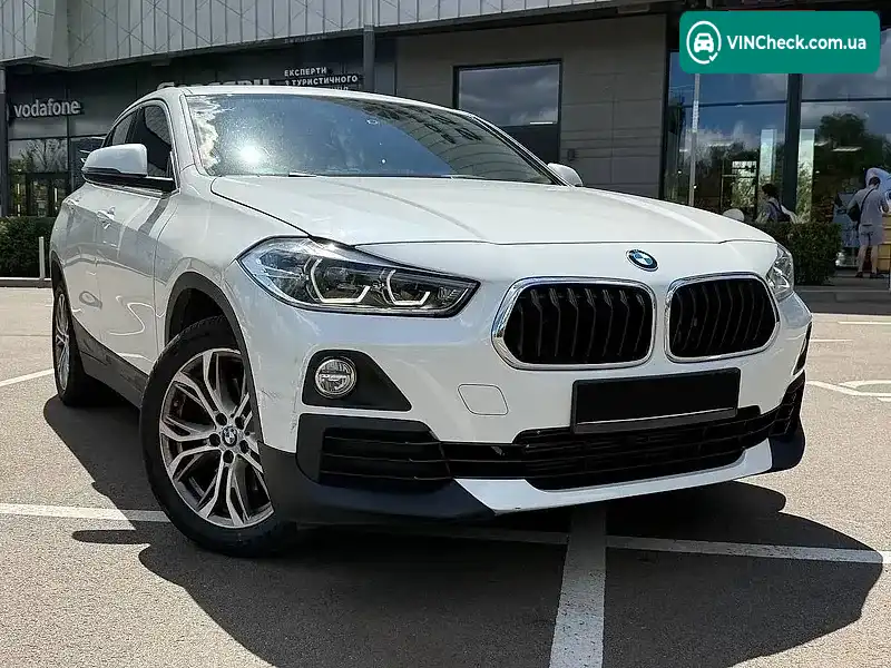BMW X2 2018, фото з оголошення 2 з 20, VIN WBXYJ3C30JEB38106