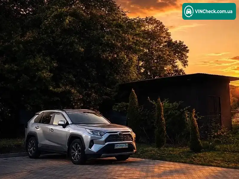 Toyota RAV4 2023, фото з оголошення 1 з 20, VIN JTMW43FVX0D155554