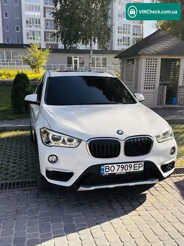BMW X1 2016, фото з оголошення 1 з 14, VIN WBXHT3C34G5E55891