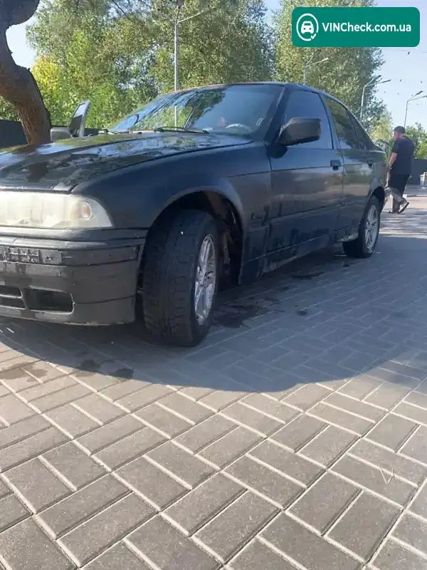 BMW 3 Series 1997, фото з оголошення 2 з 8, VIN WBACC51050ES34912