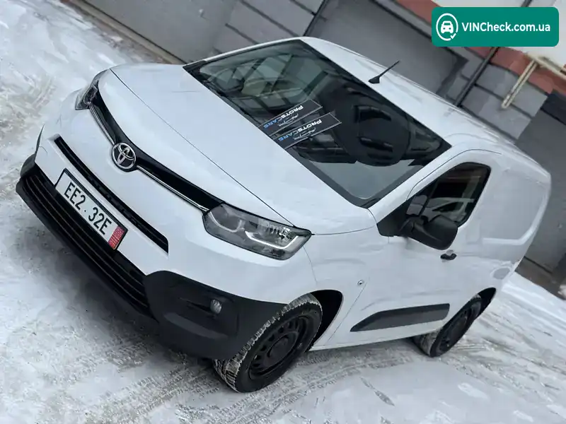 Toyota Proace City 2024, фото з оголошення 1 з 20, VIN YAREFYHP2GJ038343