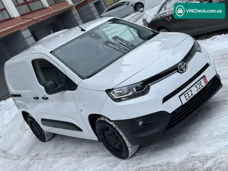 Toyota Proace City 2024, фото з оголошення 2 з 20, VIN YAREFYHP2GJ038343