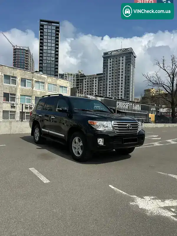 Toyota Land Cruiser 2013, фото з оголошення 1 з 21, VIN JTMCX05J804033833
