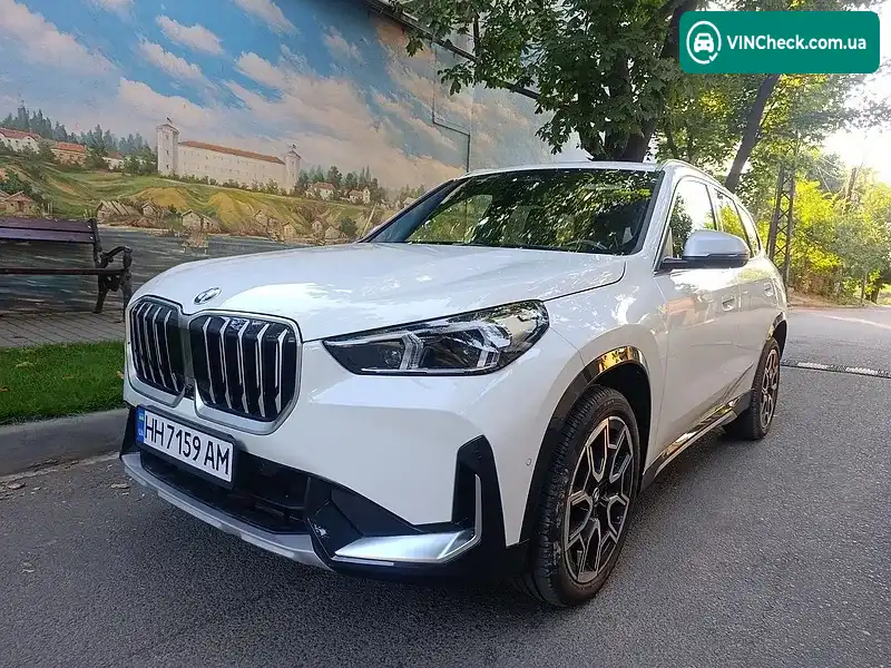 BMW X1 2023, фото з оголошення 2 з 20, VIN WBX73EF0XP5X01588