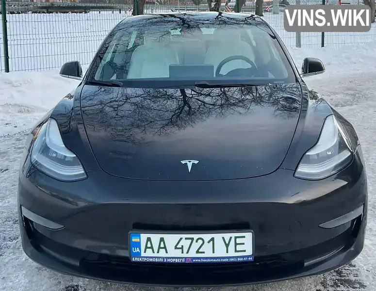 Tesla Model 3 2019, фото з оголошення 2 з 21, VIN 5YJ3E7EB1KF335600