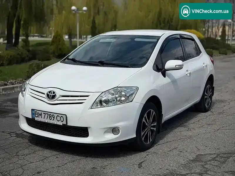Toyota Auris 2010, фото з оголошення 2 з 21, VIN NMTKV56E50R061267