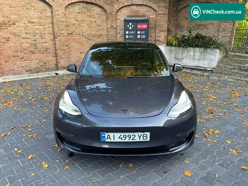 Tesla Model 3 2020, фото з оголошення 2 з 17, VIN 5YJ3E1EAXLF783517