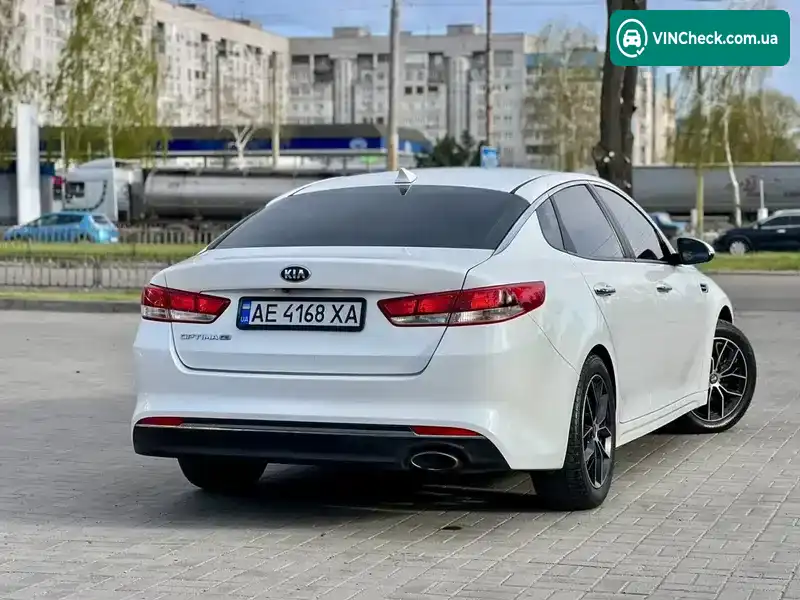 Kia Optima 2016, фото з оголошення 2 з 20, VIN KNAGT4L36G5098870