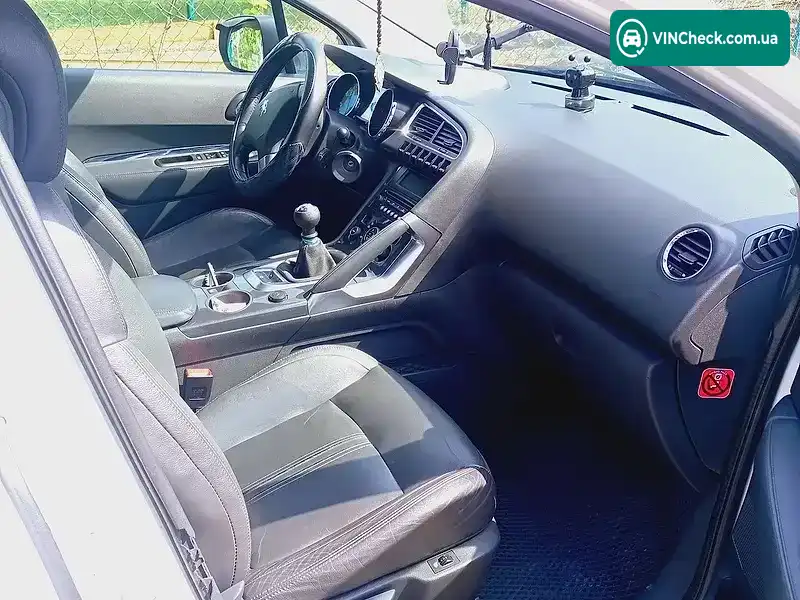 Peugeot 3008 2010, фото з оголошення 1 з 5, VIN VF30U9HZHAS035551