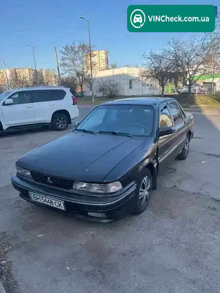 Mitsubishi Galant 1990, фото з оголошення 1 з 7, VIN JMBSNE32AMZ504205