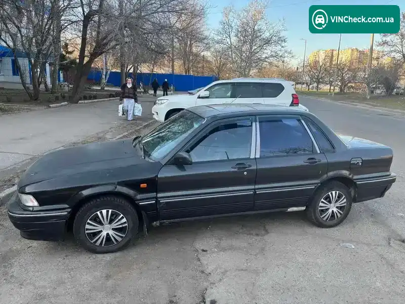 Mitsubishi Galant 1990, фото з оголошення 2 з 7, VIN JMBSNE32AMZ504205
