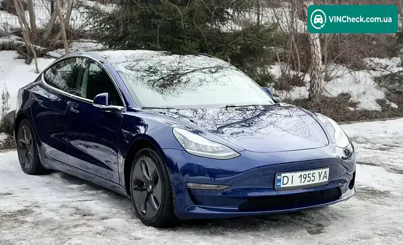 Tesla Model 3 2019, фото з оголошення 1 з 21, VIN 5YJ3E1EB0LF636177