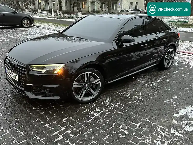 Audi A4 2018, фото з оголошення 1 з 21, VIN WAUENAF40JA130893