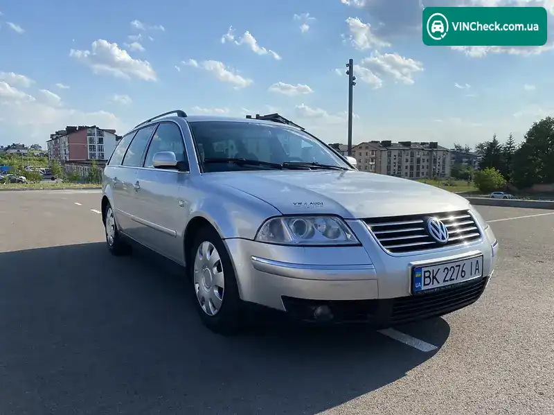 Volkswagen Passat 2002, фото з оголошення 1 з 12, VIN WVWZZZ3BZ2E397724