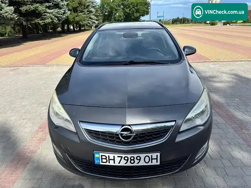 Opel Astra 2011, фото з оголошення 2 з 19, VIN W0LPD8EFXB8071594