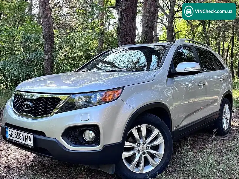 Kia Sorento 2010, фото з оголошення 2 з 20, VIN KNAKU814DB5126079