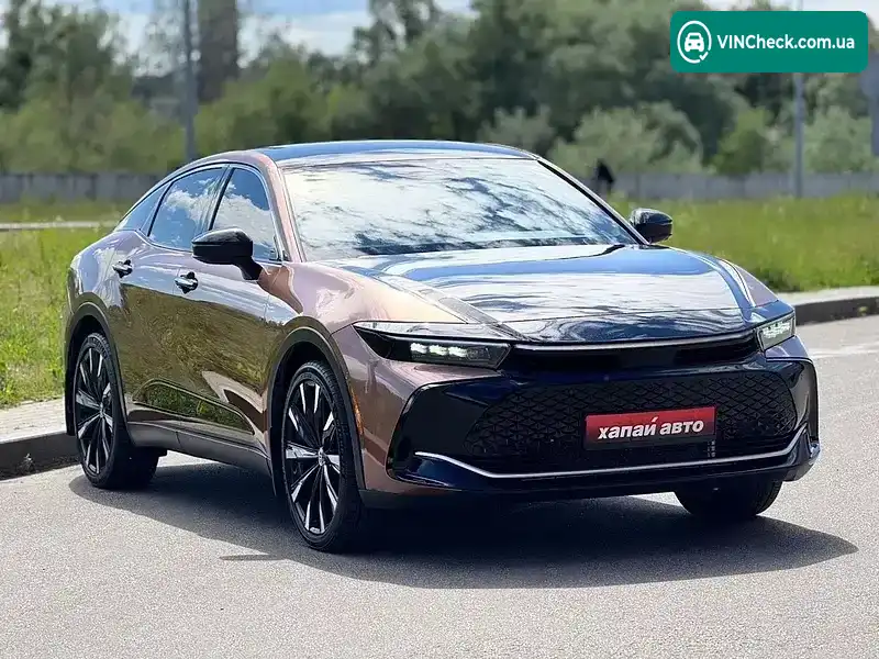 Toyota Crown 2023, фото з оголошення 2 з 19, VIN JTDAFAAF5P3004730