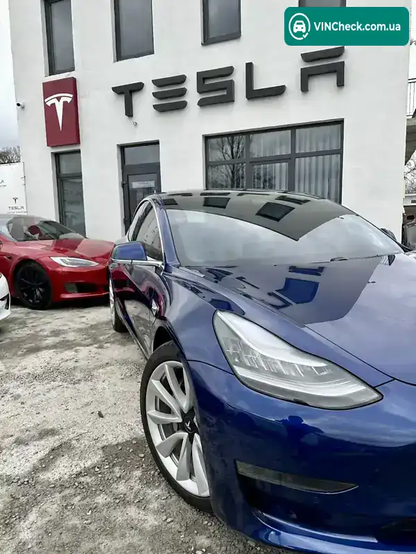 Tesla Model 3 2019, фото з оголошення 2 з 22, VIN 5YJ3E1EB0LF628760