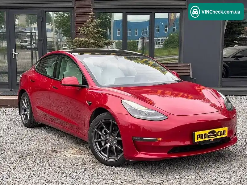 Tesla Model 3 2021, фото з оголошення 2 з 20, VIN 5YJ3E1EBXNF131458