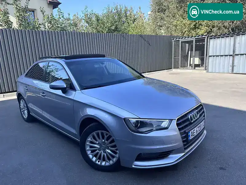 Audi A3 2016, фото з оголошення 2 з 18, VIN WAUZZZ8V4H1001138