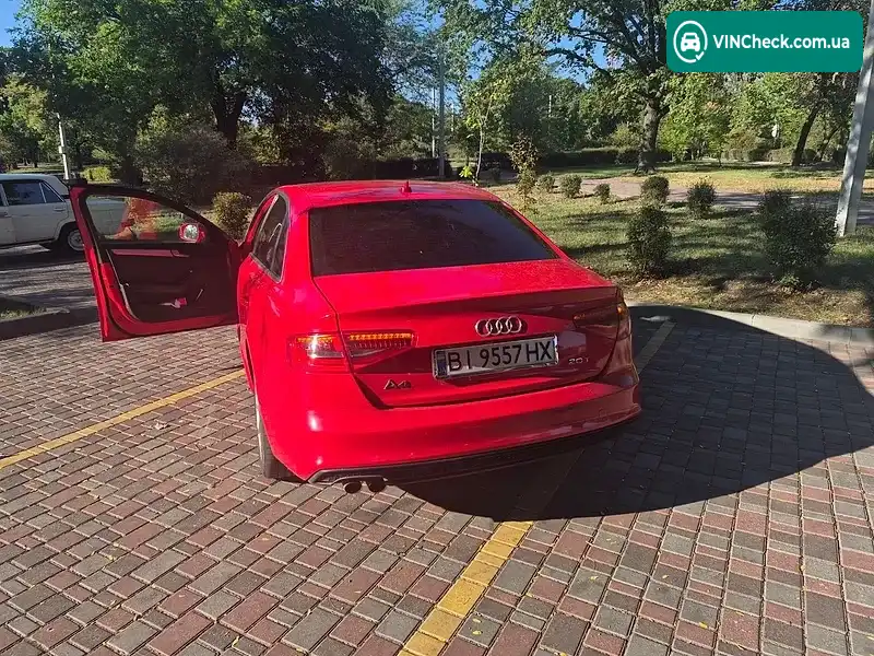 Audi A4 2015, фото з оголошення 2 з 17, VIN WAUAFAFL5GN002010