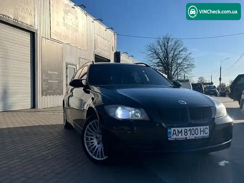 BMW 3 Series 2008, фото з оголошення 2 з 10, VIN WBAVU51020A322393