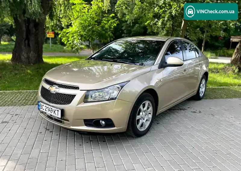 Chevrolet Cruze 2010, фото з оголошення 1 з 11, VIN KL1JF69RJAK667684