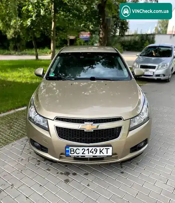 Chevrolet Cruze 2010, фото з оголошення 2 з 11, VIN KL1JF69RJAK667684