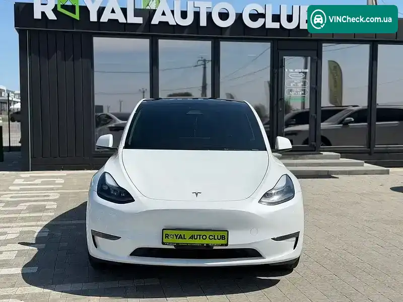 Tesla Model Y 2024, фото з оголошення 2 з 20, VIN 7SAYGDEEXRA328728