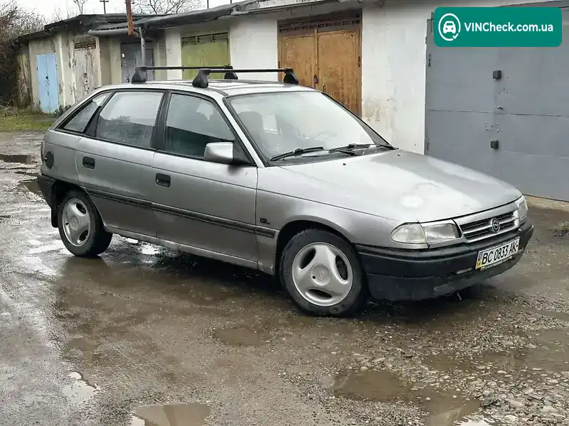 Opel Astra 1992, фото з оголошення 2 з 8, VIN W0L000058N5153693
