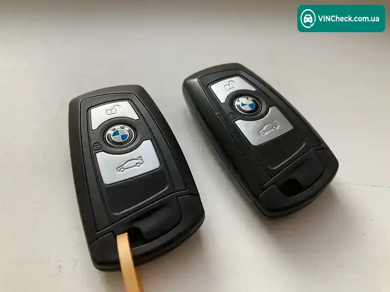 BMW 1 Series 2011, фото з оголошення 2 з 20, VIN WBA1C31010E952789