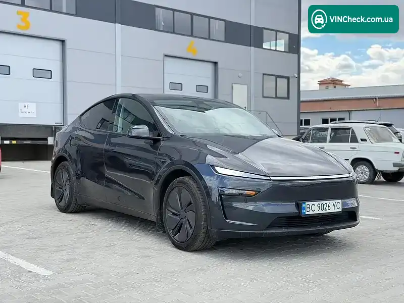 Tesla Model Y 2025, фото з оголошення 2 з 16, VIN 7SAYGDEE0TF333429