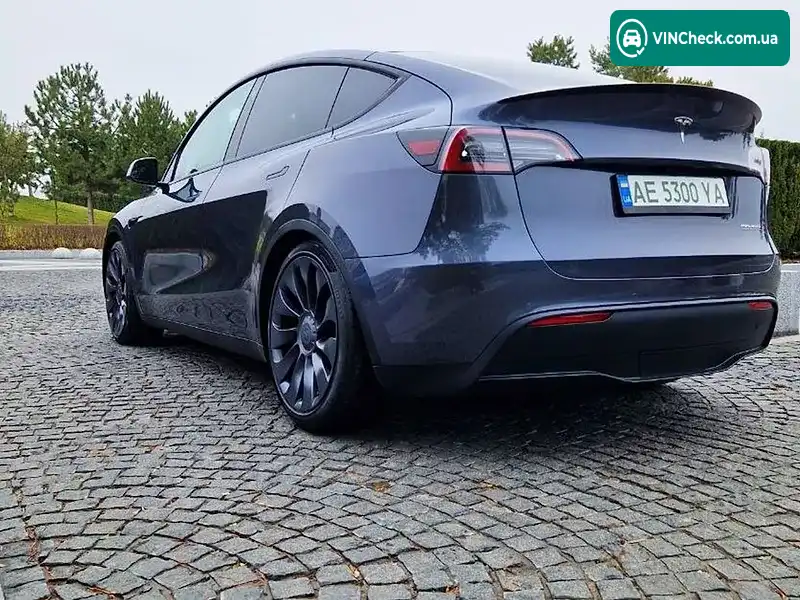 Tesla Model Y 2022, фото з оголошення 2 з 20, VIN 7SAYGDEF9NF505825