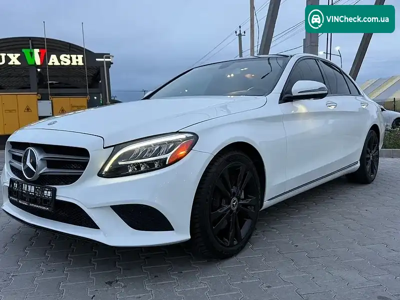Mercedes-Benz C-Class 2019, фото з оголошення 2 з 20, VIN 55SWF8DB9KU288770