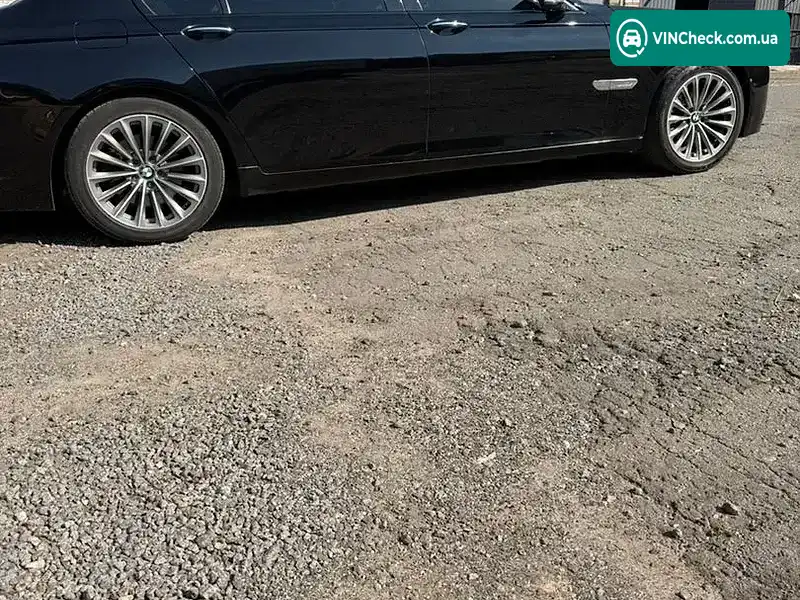 BMW 7 Series 2012, фото з оголошення 2 з 20, VIN WBAYE4C55DDW22690
