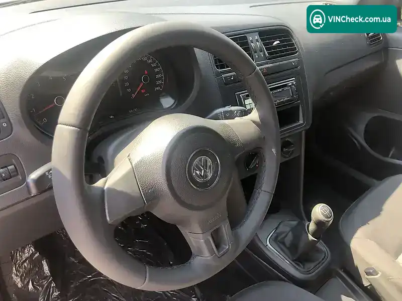 Volkswagen Polo 2011, фото з оголошення 2 з 14, VIN XW8ZZZ61ZCG022093