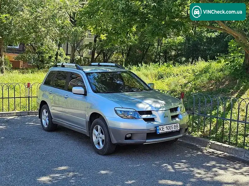 Mitsubishi Outlander 2003, фото з оголошення 1 з 5, VIN JMBXNCU2W3U010620