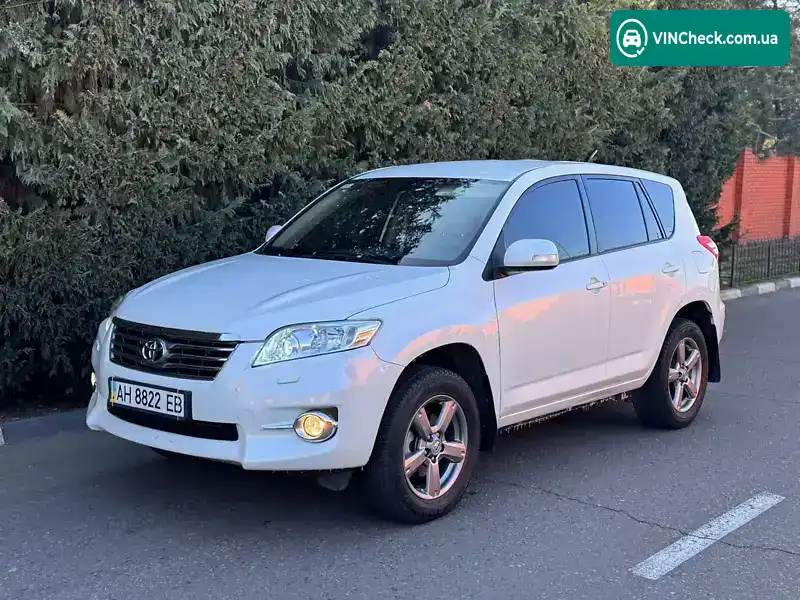 Toyota RAV4 2012, фото з оголошення 1 з 21, VIN JTMBE31V10D091570