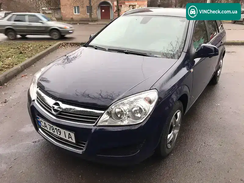 Opel Astra 2009, фото з оголошення 2 з 17, VIN W0L0AHL35A2047527
