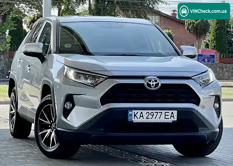 Toyota RAV4 2021, фото з оголошення 2 з 20, VIN JTMZ43FV90D093304