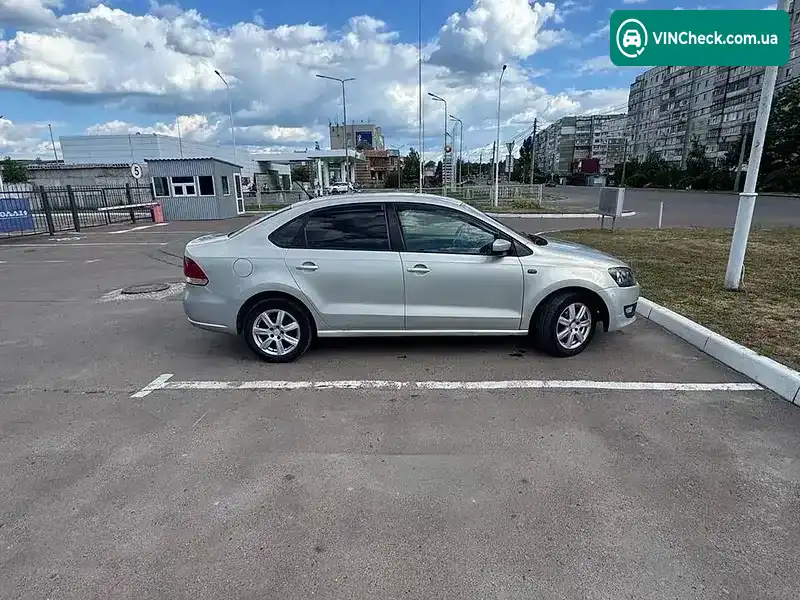 Volkswagen Polo 2013, фото з оголошення 2 з 13, VIN XW8ZZZ61ZDG048662