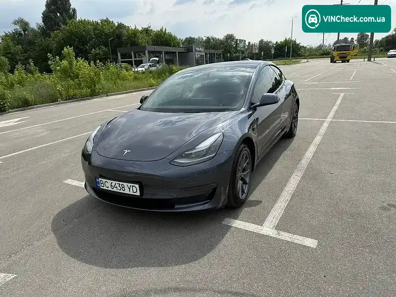 Tesla Model 3 2021, фото з оголошення 2 з 16, VIN 5YJ3E1EB7NF112821
