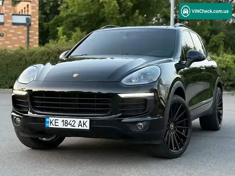 Porsche Cayenne 2017, фото з оголошення 2 з 21, VIN WP1AA2A26JKA05771