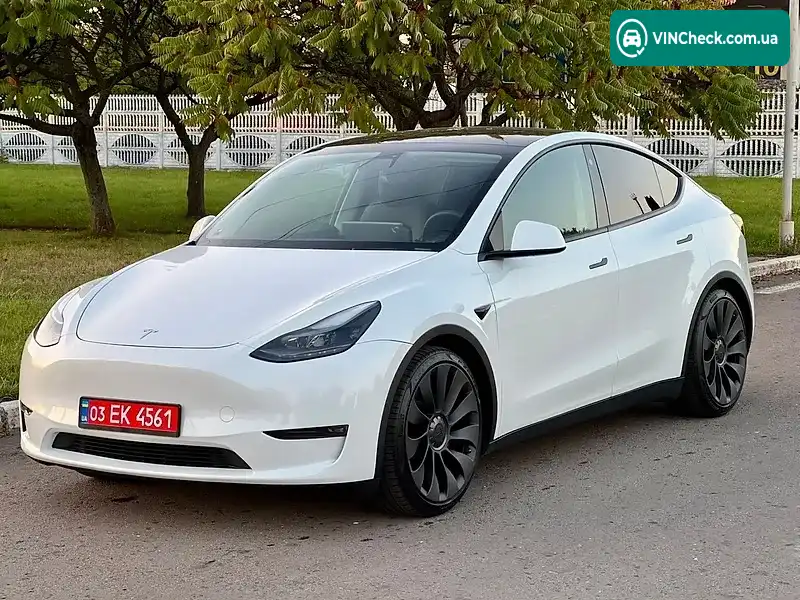 Tesla Model Y 2024, фото з оголошення 2 з 20, VIN XP7YGCELXRB300595