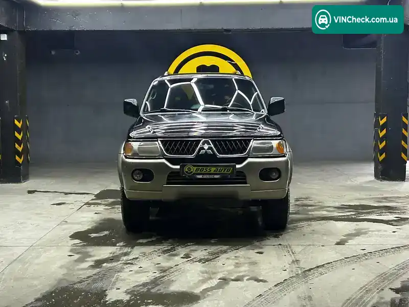Mitsubishi Pajero 2005, фото з оголошення 2 з 21, VIN JMB0RK9605J000128