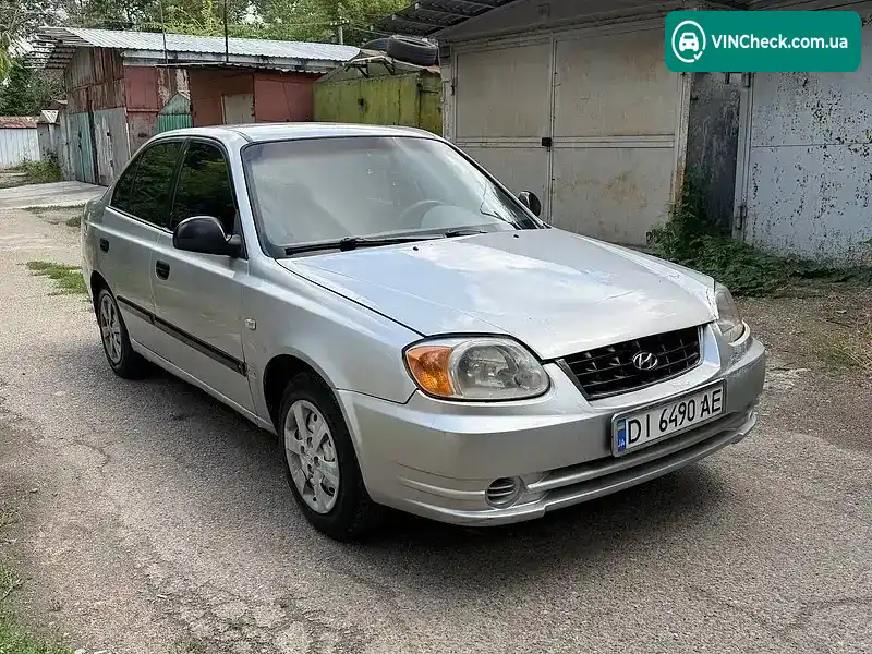 Hyundai Accent 2004, фото з оголошення 2 з 20, VIN KMHCG41FP4U521045