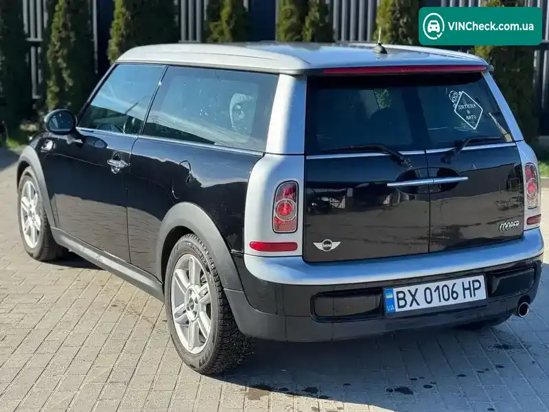 MINI Clubman 2010, фото з оголошення 2 з 10, VIN WMWZF31060TX85156