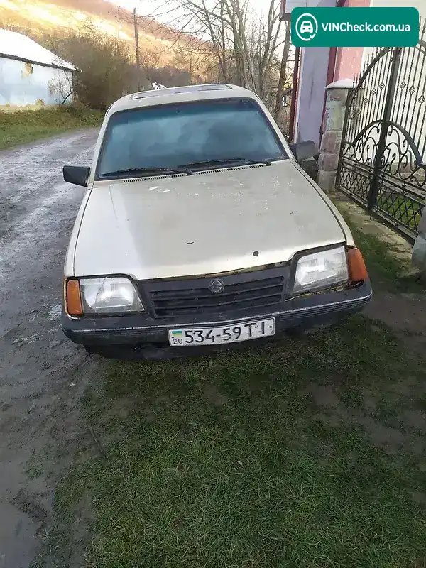 Opel Ascona 1985, фото з оголошення 1 з 10, VIN W0L000087F1071201