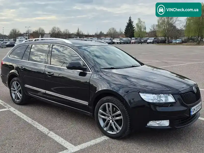 Skoda Superb 2010, фото з оголошення 2 з 21, VIN TMBJE73TXB9016564